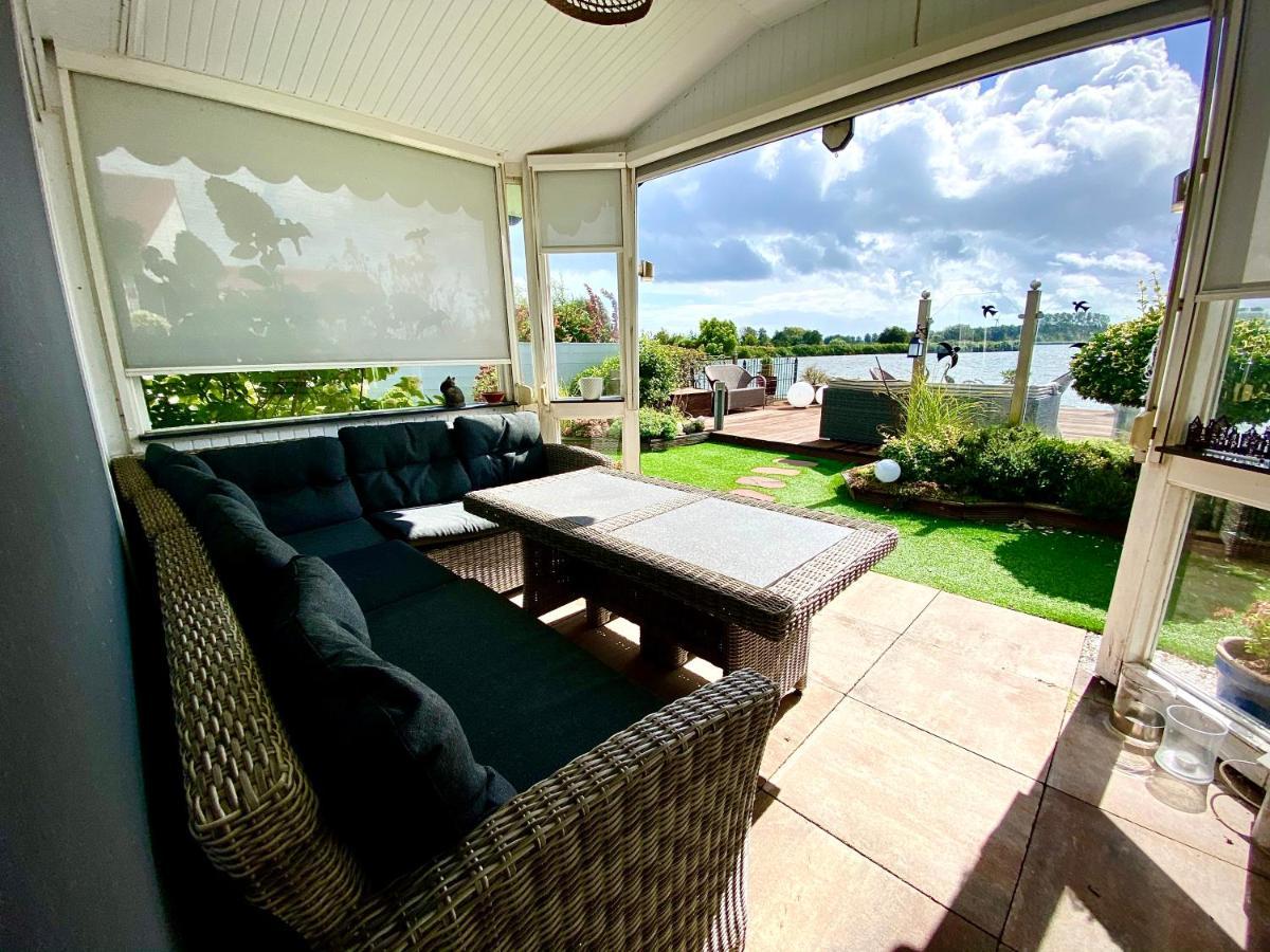 Ferienhaus Mit Wundervollem Seeblick Ferienpark Vislust Ijsselmeer Wervershoof Εξωτερικό φωτογραφία